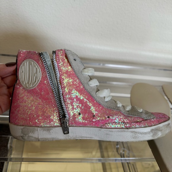 Authentic Kids Golden Goose Sparkle HighTops - Picture 10 of 16
